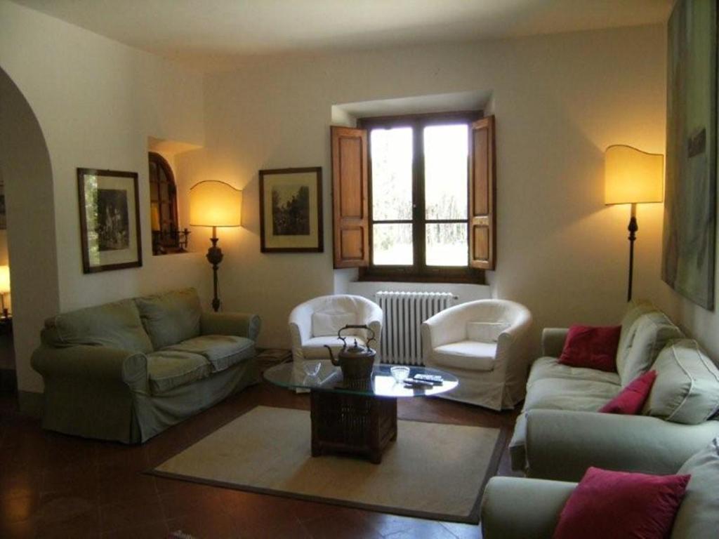 أنغياري La Scheggia Holiday الغرفة الصورة